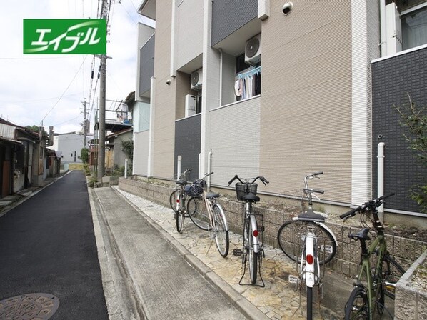 ネオメゾナ津賀田の物件外観写真